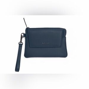Matt & Nat Navy Vegan Leather Wristlet Zip Pouch Clutch Small